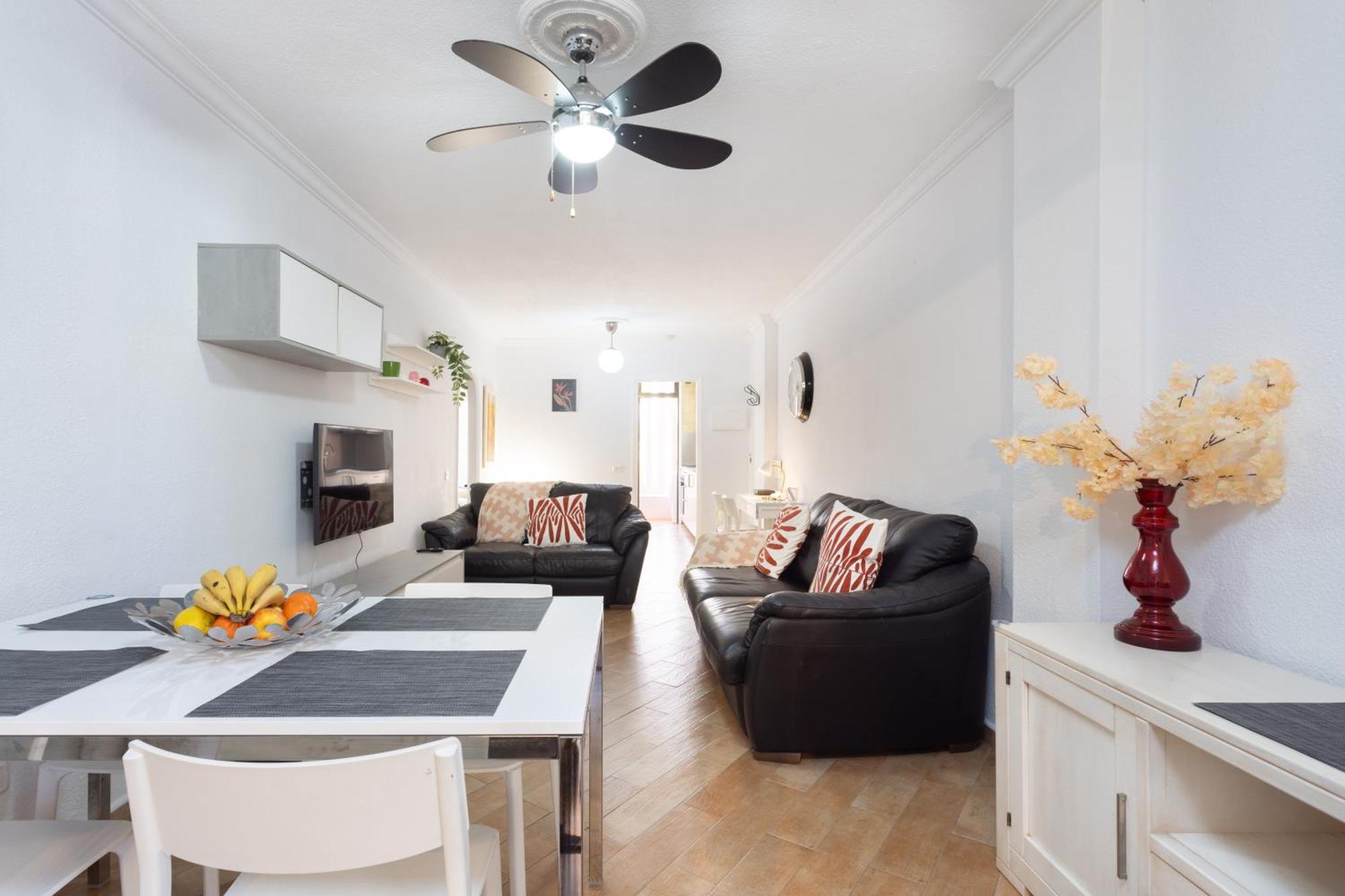 Home2book Cozy Flat Americas Beach, Pool