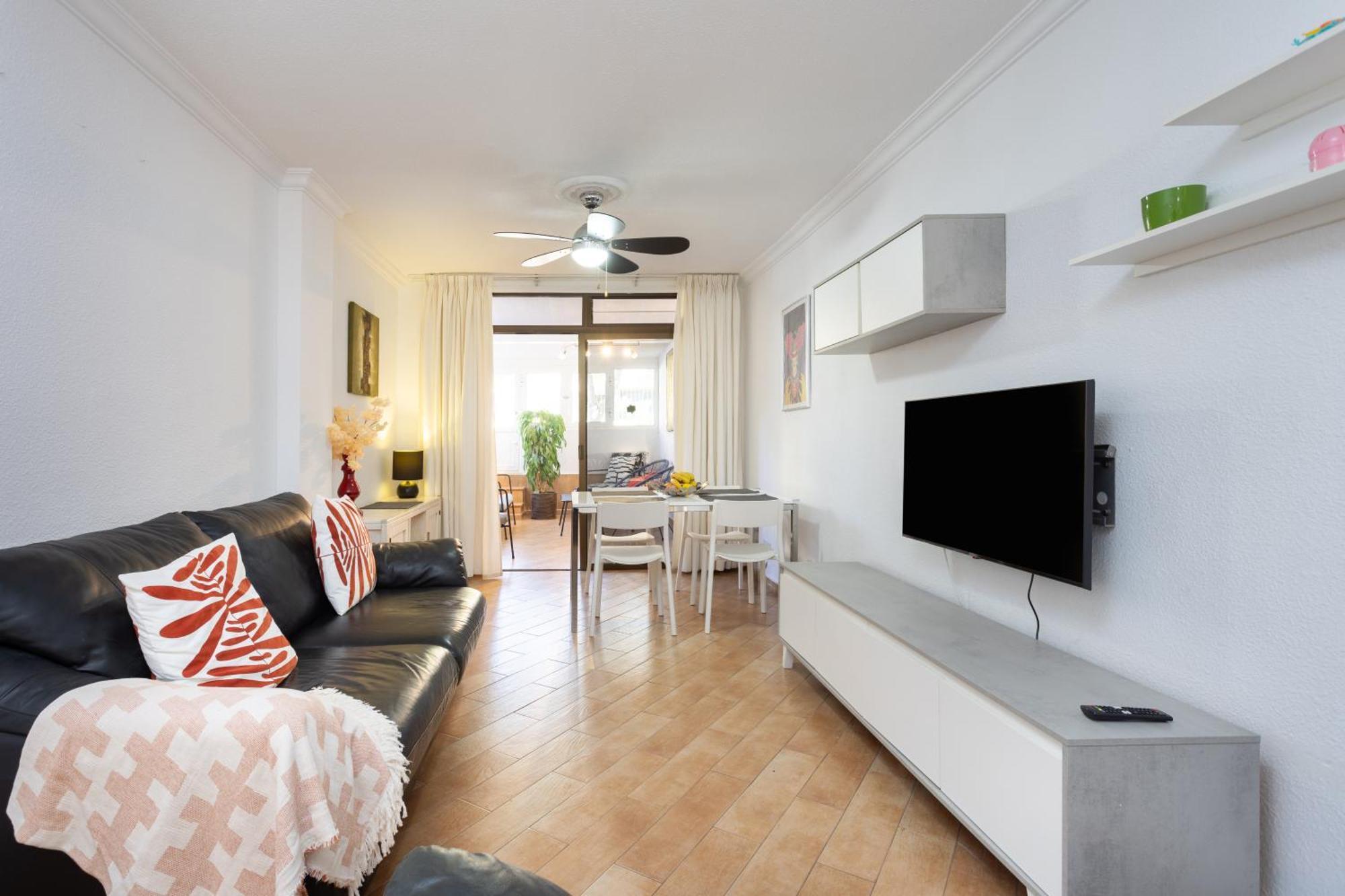 Home2book Cozy Flat Americas Beach, Pool Apartment