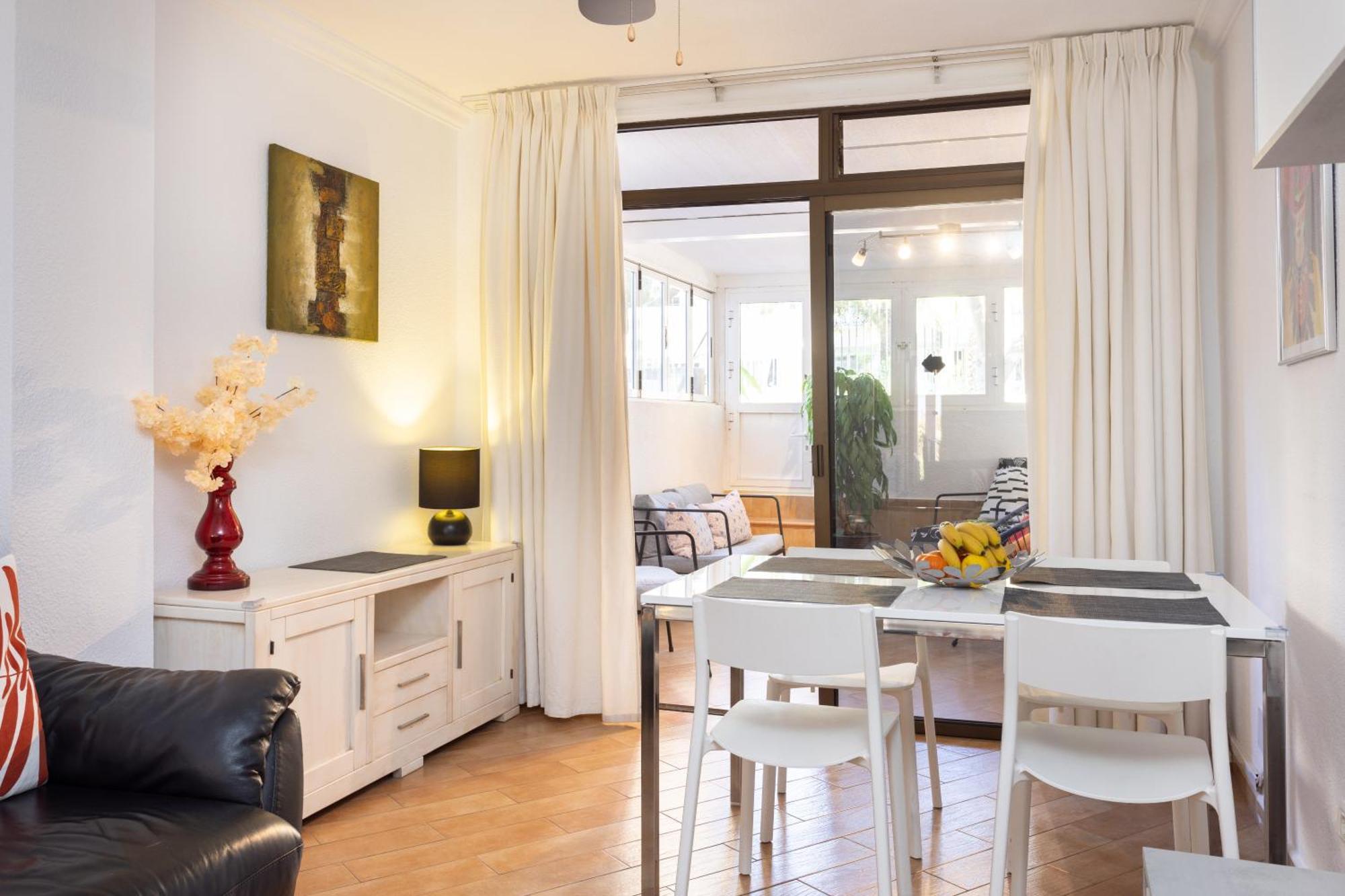 Apartment Home2book Cozy Flat Americas Beach, Pool